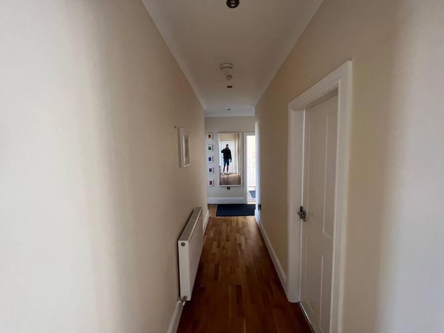 Fantastic 3 Bedroom Holiday Home Millport Eksteriør bilde
