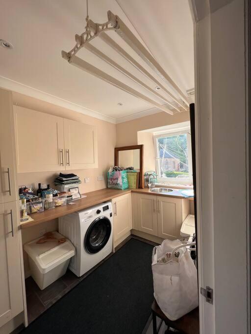 Fantastic 3 Bedroom Holiday Home Millport Eksteriør bilde